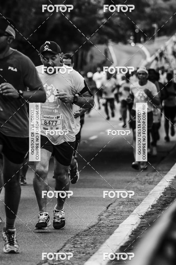 Buy your photos of the eventFotos de Corrida em Preto & Branco on Fotop