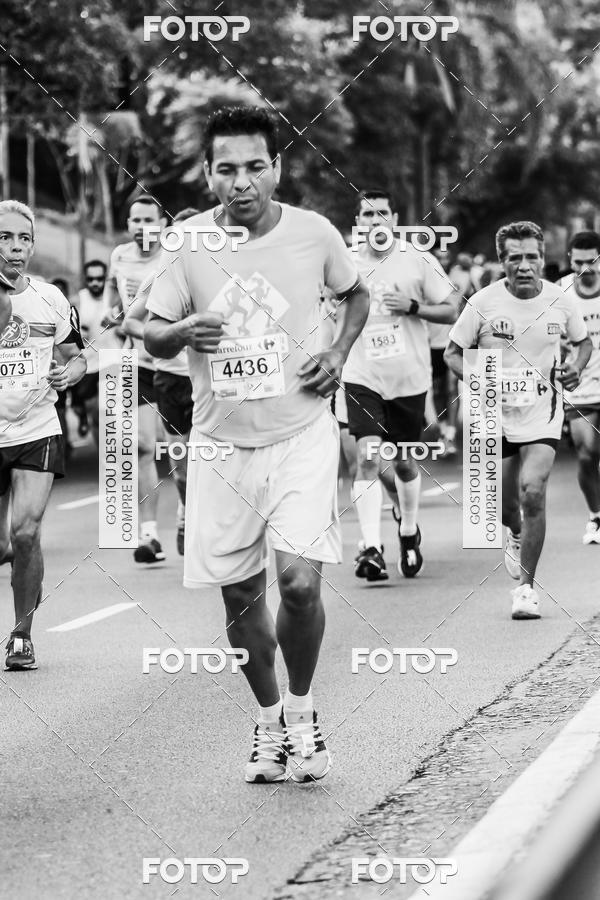 Buy your photos of the eventFotos de Corrida em Preto & Branco on Fotop