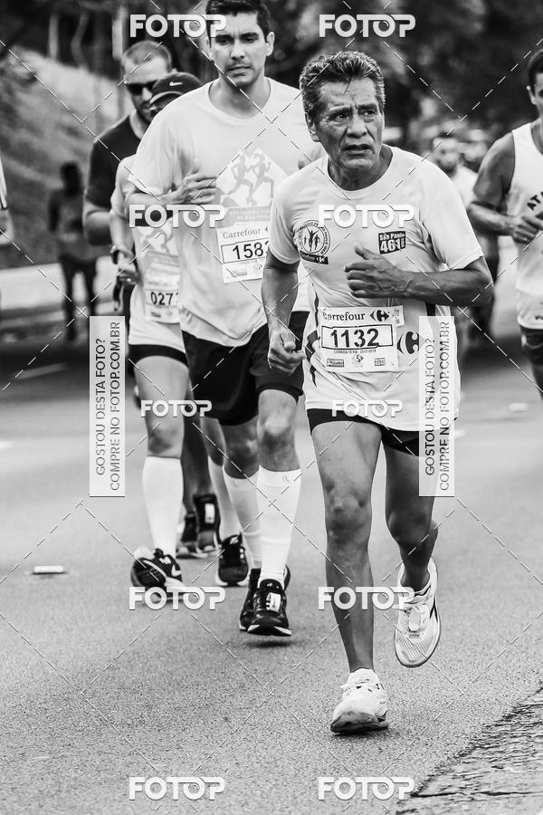 Buy your photos of the eventFotos de Corrida em Preto & Branco on Fotop