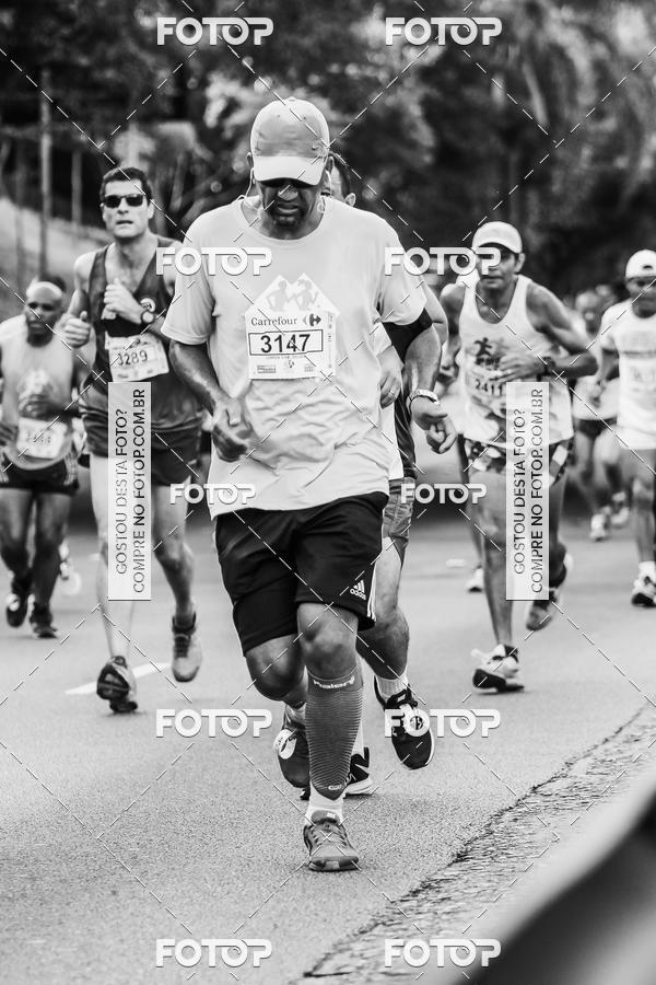 Buy your photos of the eventFotos de Corrida em Preto & Branco on Fotop