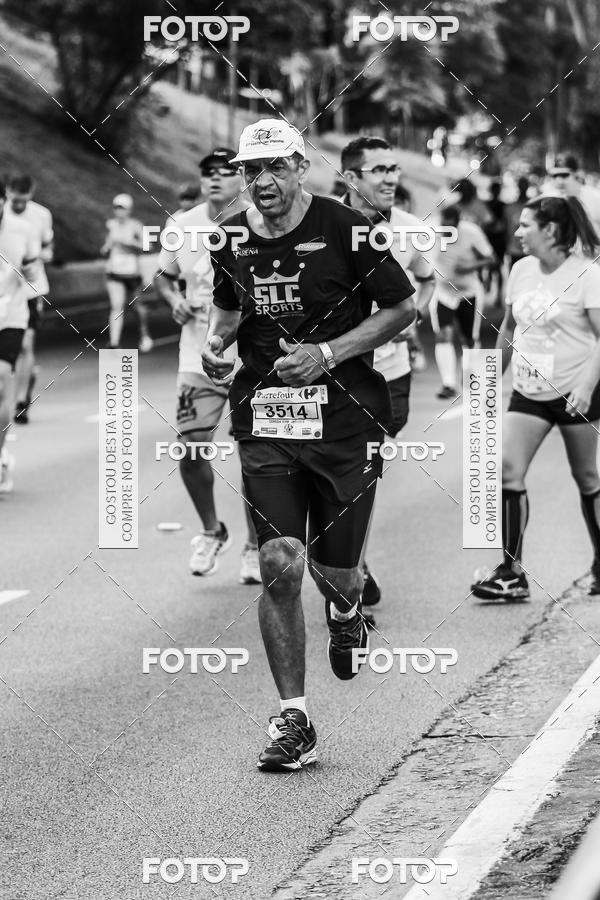 Buy your photos of the eventFotos de Corrida em Preto & Branco on Fotop