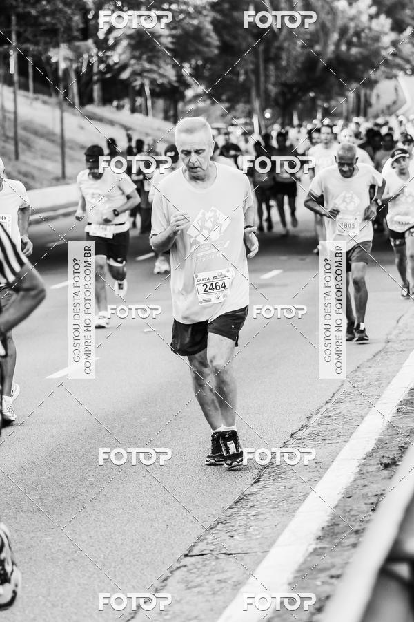 Buy your photos of the eventFotos de Corrida em Preto & Branco on Fotop