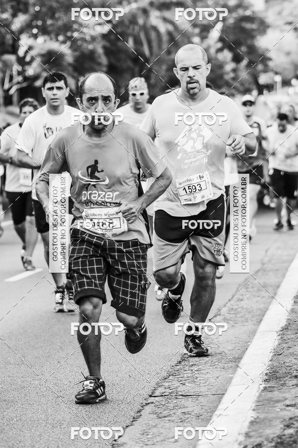 Buy your photos of the eventFotos de Corrida em Preto & Branco on Fotop