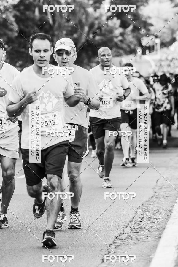 Buy your photos of the eventFotos de Corrida em Preto & Branco on Fotop