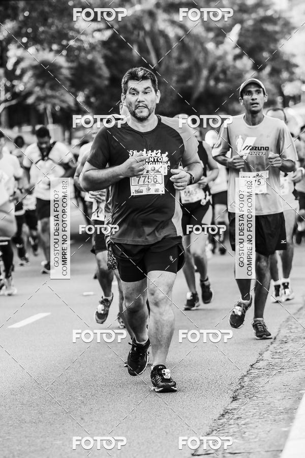 Buy your photos of the eventFotos de Corrida em Preto & Branco on Fotop