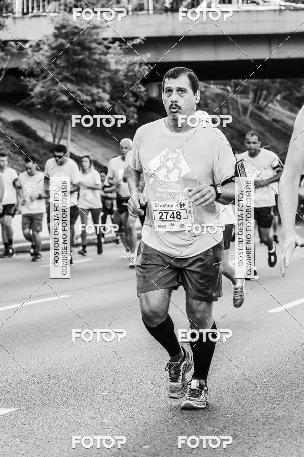 Buy your photos of the eventFotos de Corrida em Preto & Branco on Fotop
