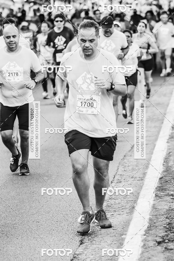 Buy your photos of the eventFotos de Corrida em Preto & Branco on Fotop