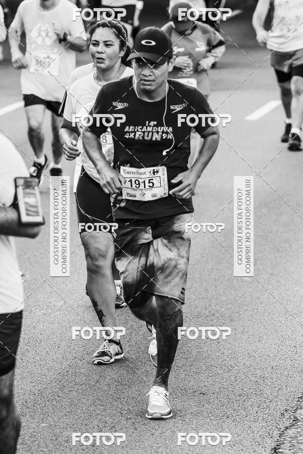 Buy your photos of the eventFotos de Corrida em Preto & Branco on Fotop