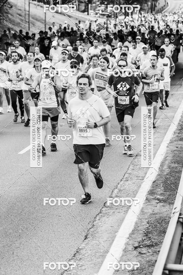 Buy your photos of the eventFotos de Corrida em Preto & Branco on Fotop