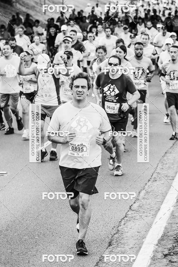 Buy your photos of the eventFotos de Corrida em Preto & Branco on Fotop