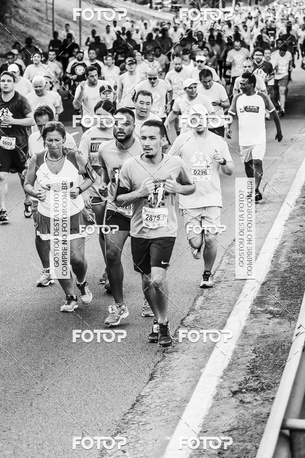 Buy your photos of the eventFotos de Corrida em Preto & Branco on Fotop