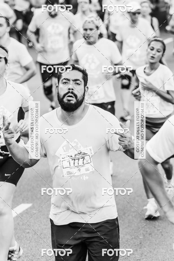 Buy your photos of the eventFotos de Corrida em Preto & Branco on Fotop