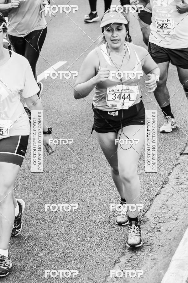 Buy your photos of the eventFotos de Corrida em Preto & Branco on Fotop