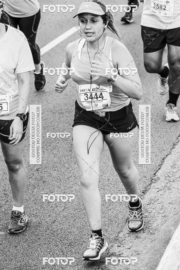 Buy your photos of the eventFotos de Corrida em Preto & Branco on Fotop
