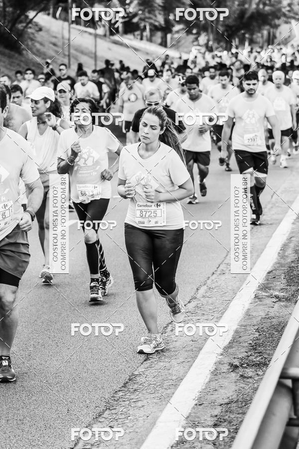 Buy your photos of the eventFotos de Corrida em Preto & Branco on Fotop
