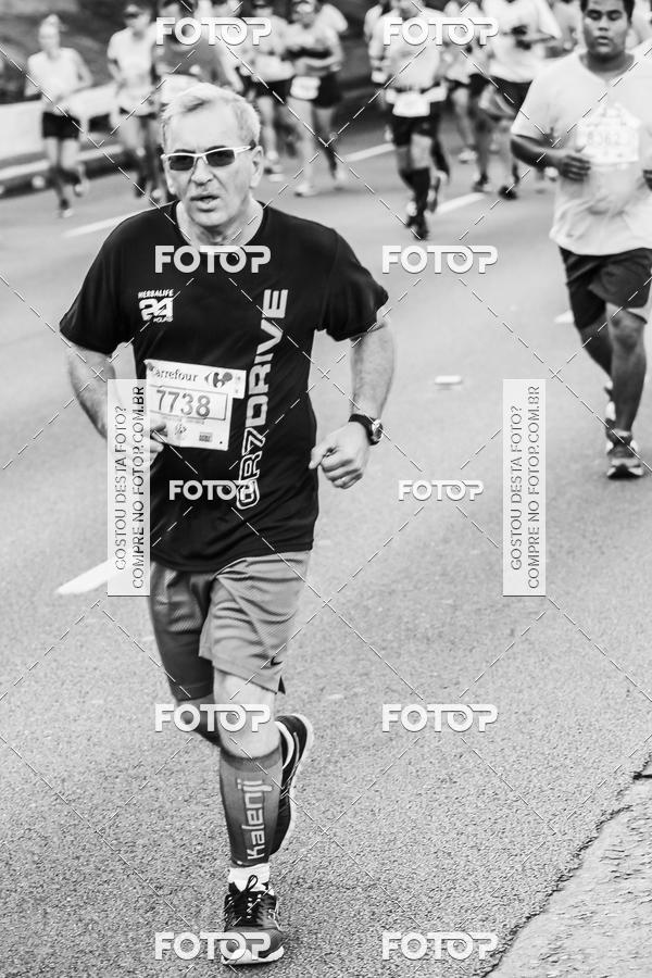 Buy your photos of the eventFotos de Corrida em Preto & Branco on Fotop