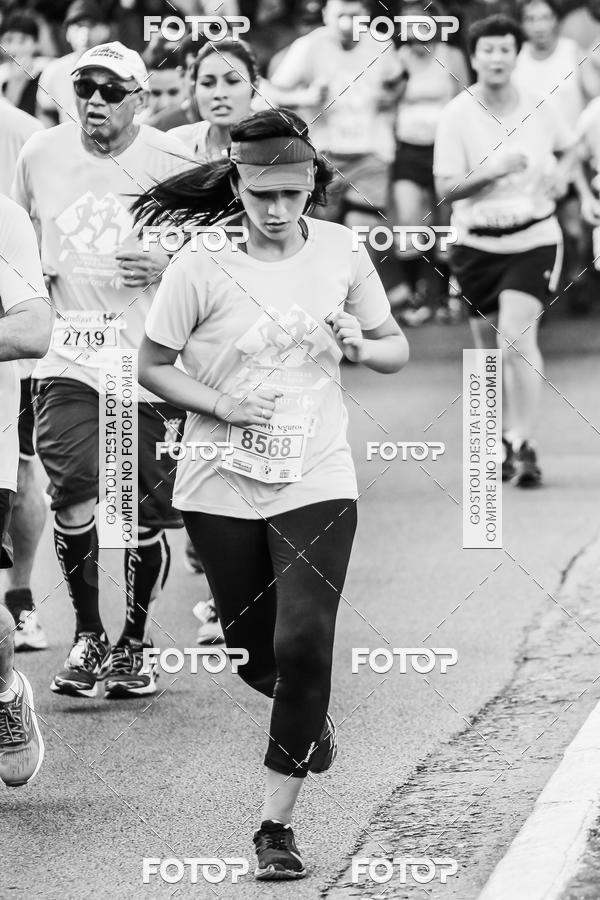 Buy your photos of the eventFotos de Corrida em Preto & Branco on Fotop