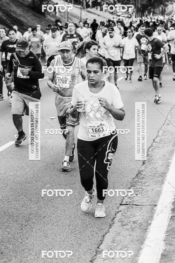 Buy your photos of the eventFotos de Corrida em Preto & Branco on Fotop