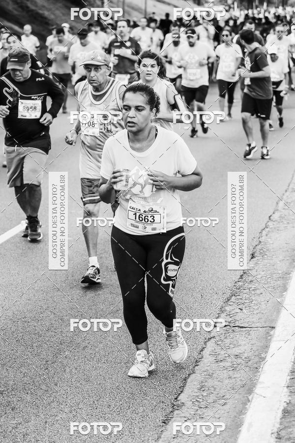 Buy your photos of the eventFotos de Corrida em Preto & Branco on Fotop