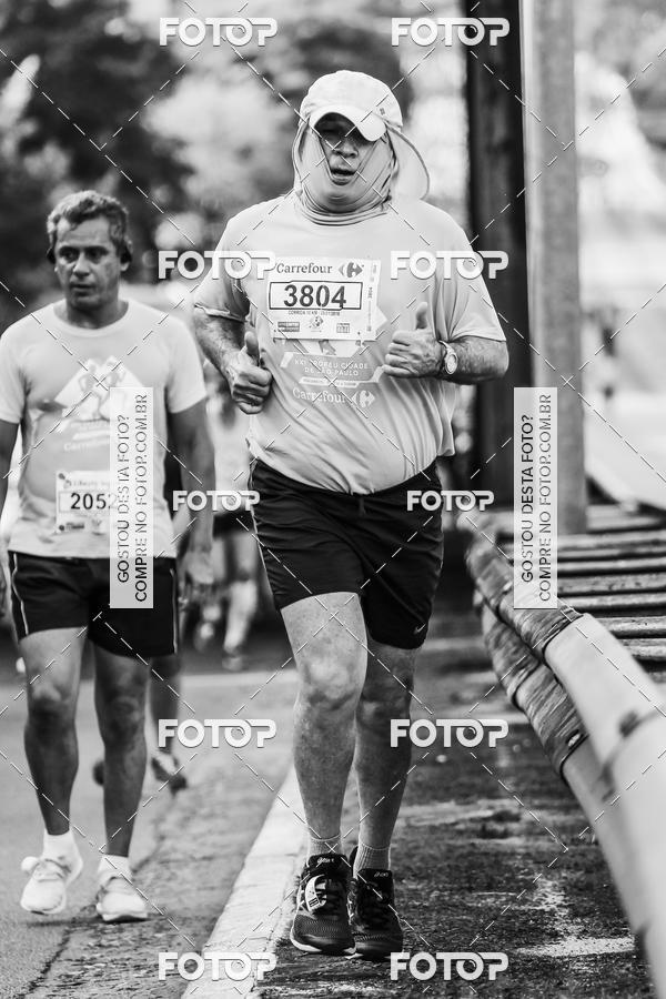 Buy your photos of the eventFotos de Corrida em Preto & Branco on Fotop