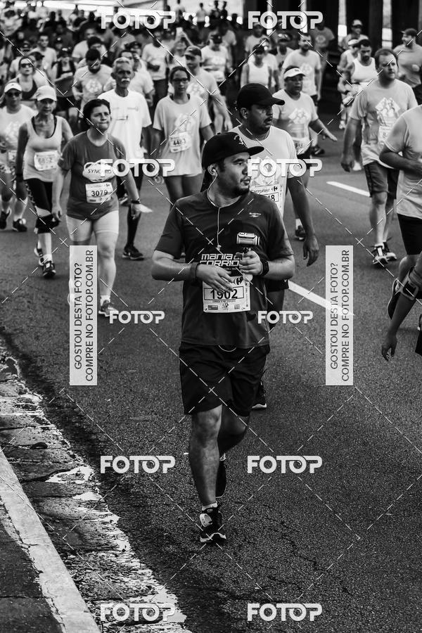Buy your photos of the eventFotos de Corrida em Preto & Branco on Fotop