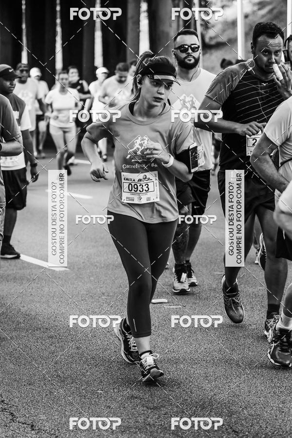 Buy your photos of the eventFotos de Corrida em Preto & Branco on Fotop
