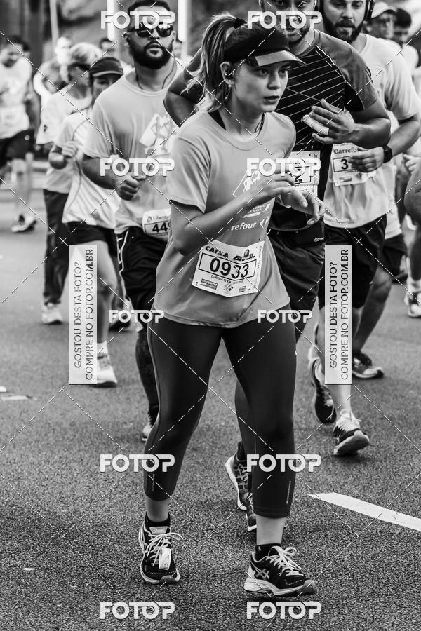 Buy your photos of the eventFotos de Corrida em Preto & Branco on Fotop