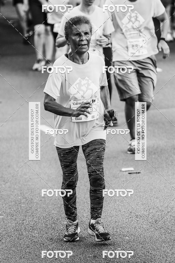Buy your photos of the eventFotos de Corrida em Preto & Branco on Fotop