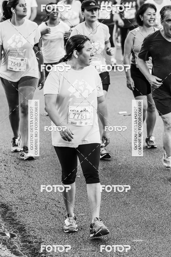 Buy your photos of the eventFotos de Corrida em Preto & Branco on Fotop