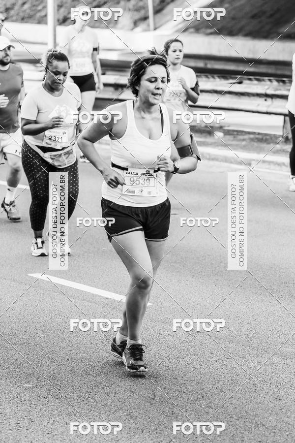Buy your photos of the eventFotos de Corrida em Preto & Branco on Fotop