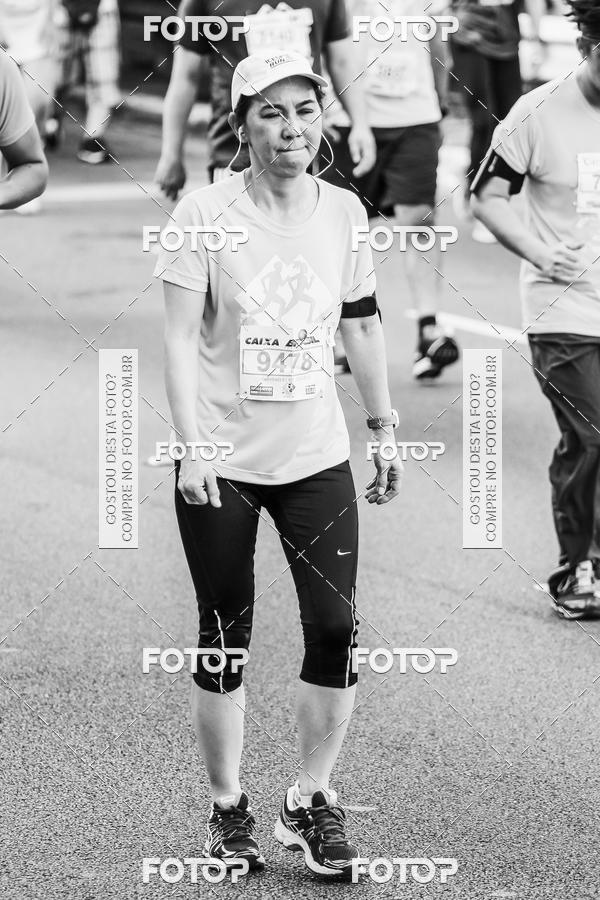 Buy your photos of the eventFotos de Corrida em Preto & Branco on Fotop