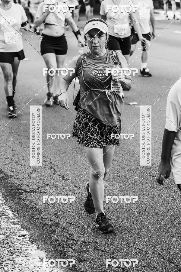 Buy your photos of the eventFotos de Corrida em Preto & Branco on Fotop
