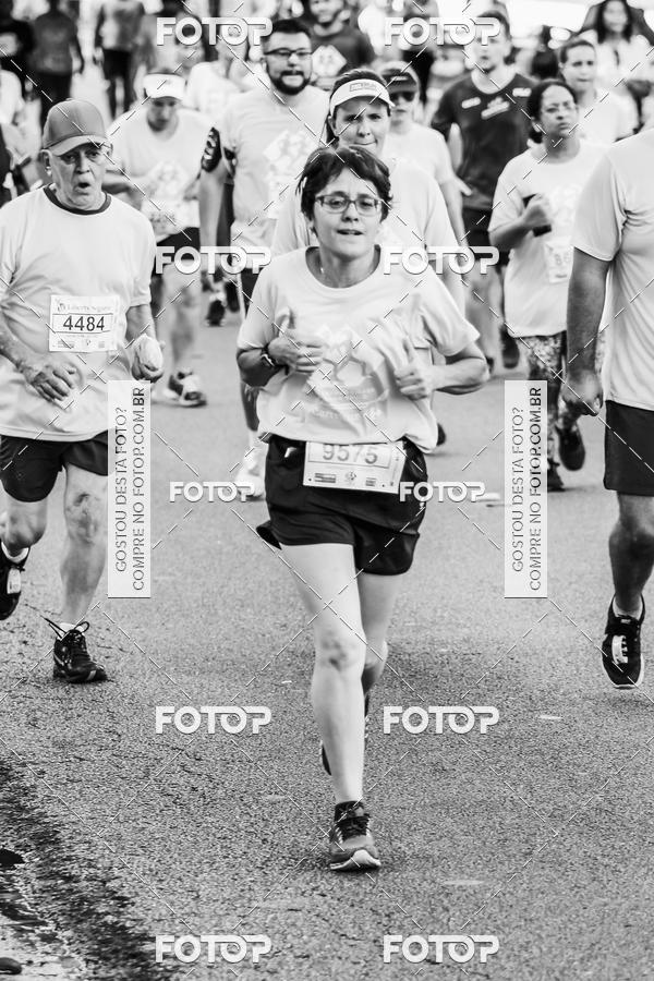 Buy your photos of the eventFotos de Corrida em Preto & Branco on Fotop