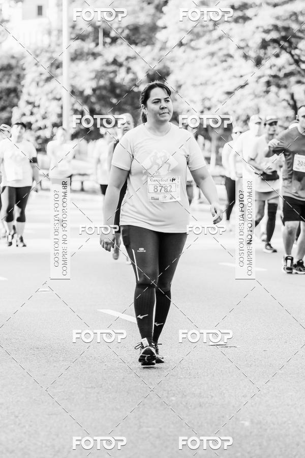 Buy your photos of the eventFotos de Corrida em Preto & Branco on Fotop
