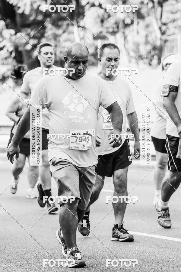 Buy your photos of the eventFotos de Corrida em Preto & Branco on Fotop