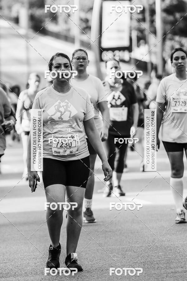 Buy your photos of the eventFotos de Corrida em Preto & Branco on Fotop