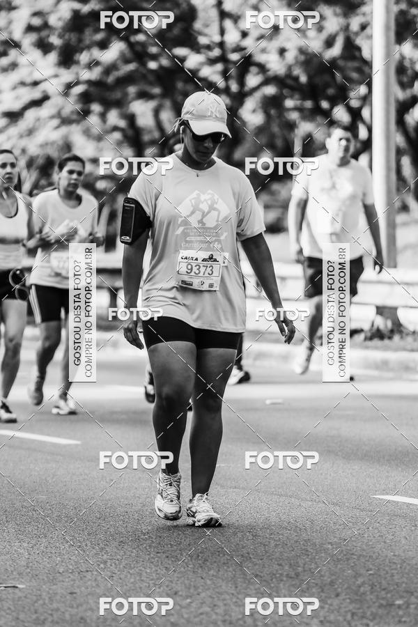 Buy your photos of the eventFotos de Corrida em Preto & Branco on Fotop
