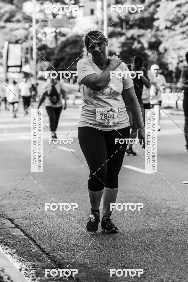 Buy your photos of the eventFotos de Corrida em Preto & Branco on Fotop