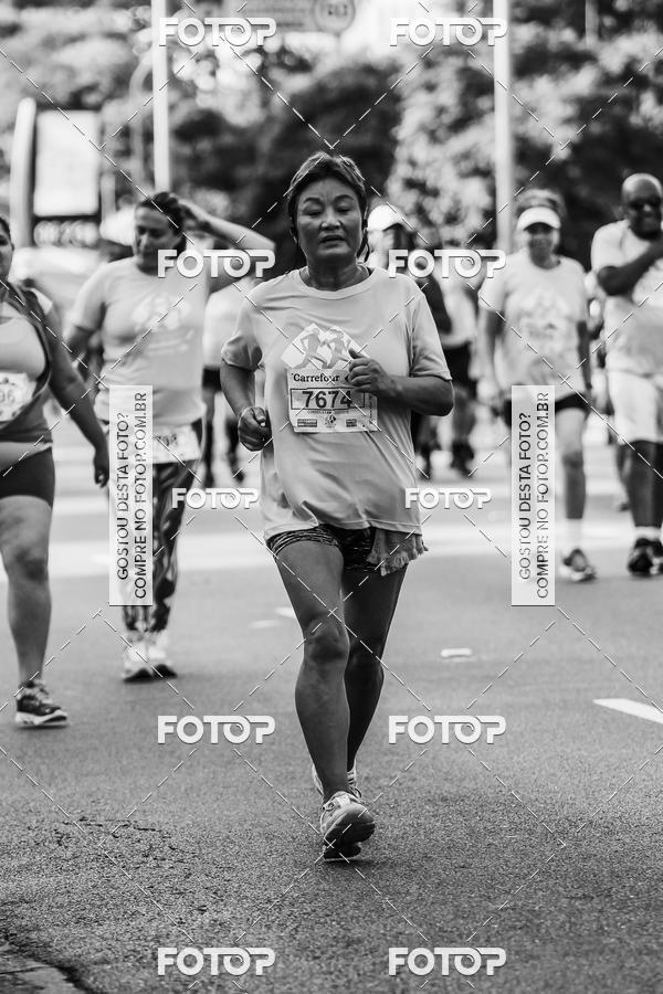 Buy your photos of the eventFotos de Corrida em Preto & Branco on Fotop