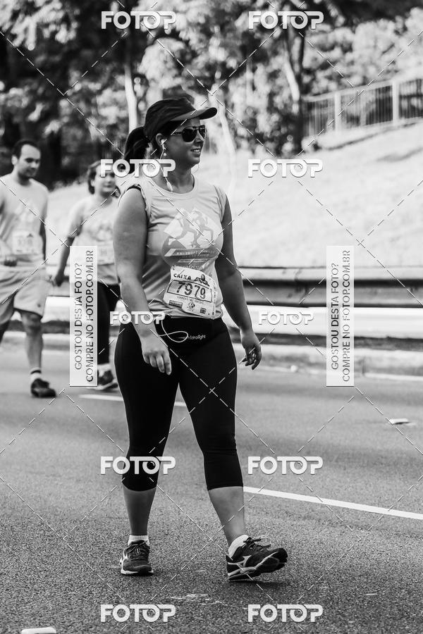 Buy your photos of the eventFotos de Corrida em Preto & Branco on Fotop