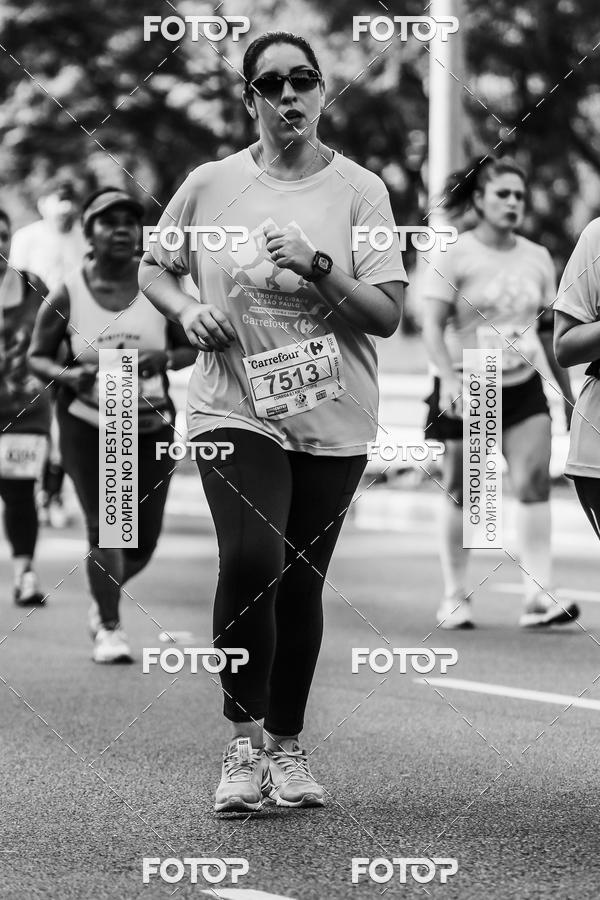 Buy your photos of the eventFotos de Corrida em Preto & Branco on Fotop