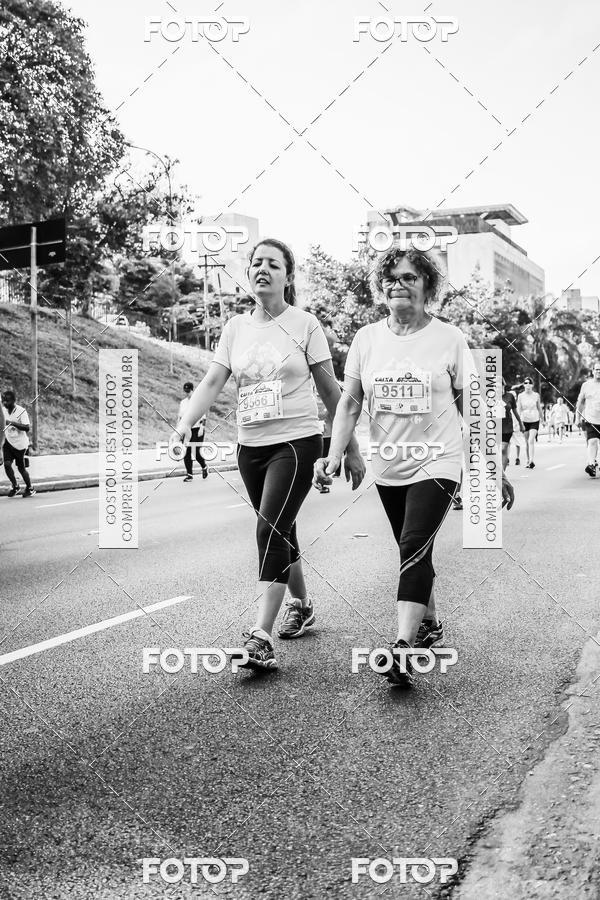 Buy your photos of the eventFotos de Corrida em Preto & Branco on Fotop