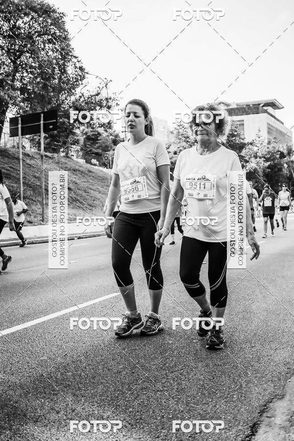 Buy your photos of the eventFotos de Corrida em Preto & Branco on Fotop