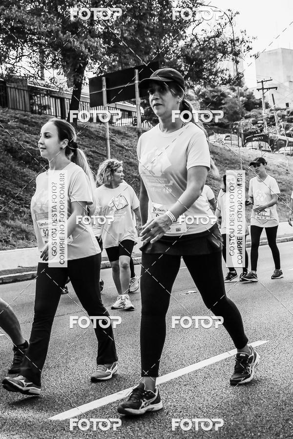 Buy your photos of the eventFotos de Corrida em Preto & Branco on Fotop