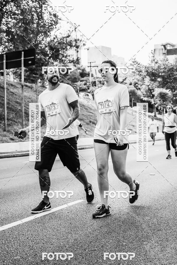 Buy your photos of the eventFotos de Corrida em Preto & Branco on Fotop