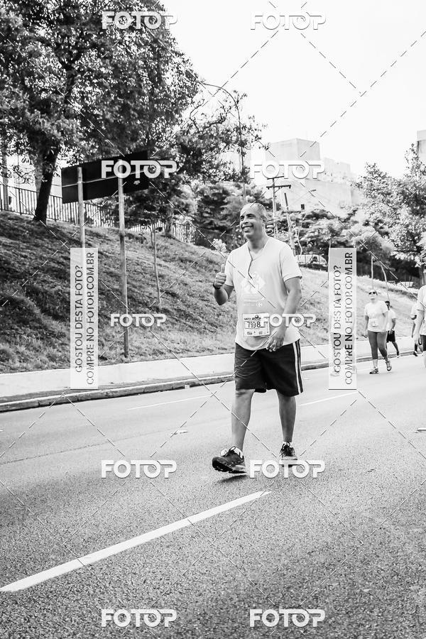 Buy your photos of the eventFotos de Corrida em Preto & Branco on Fotop
