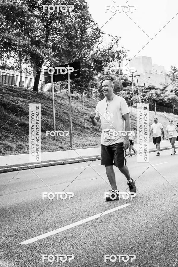 Buy your photos of the eventFotos de Corrida em Preto & Branco on Fotop