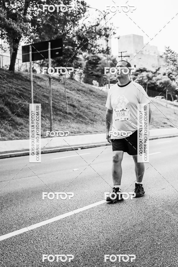 Buy your photos of the eventFotos de Corrida em Preto & Branco on Fotop