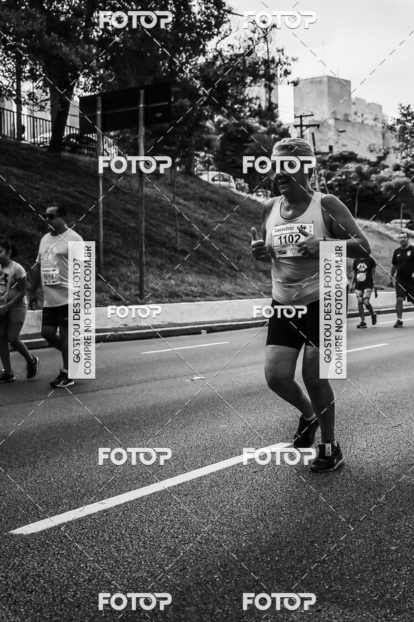 Buy your photos of the eventFotos de Corrida em Preto & Branco on Fotop