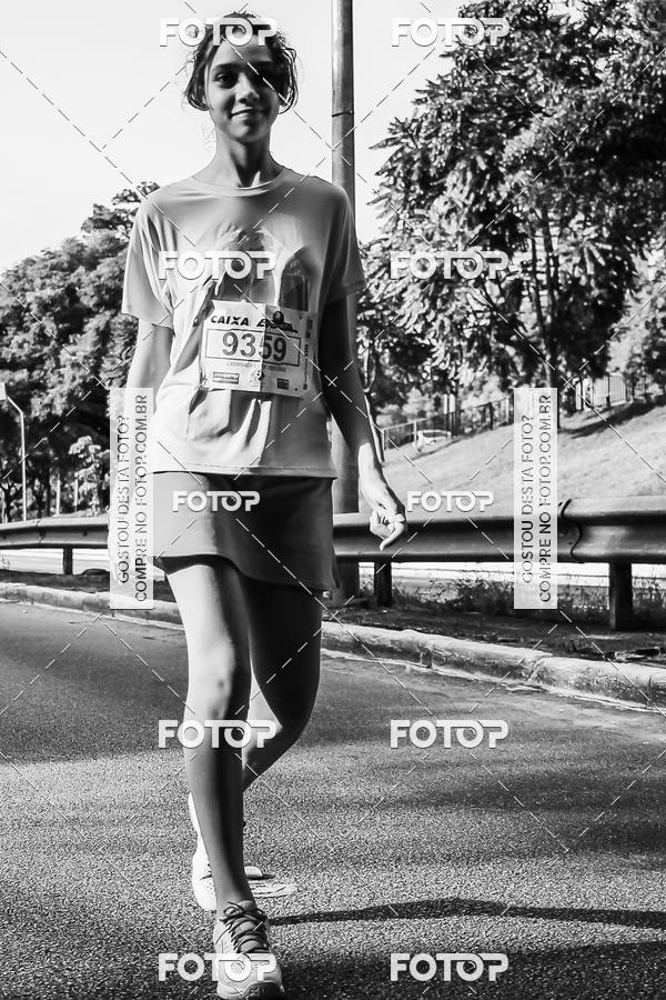 Buy your photos of the eventFotos de Corrida em Preto & Branco on Fotop